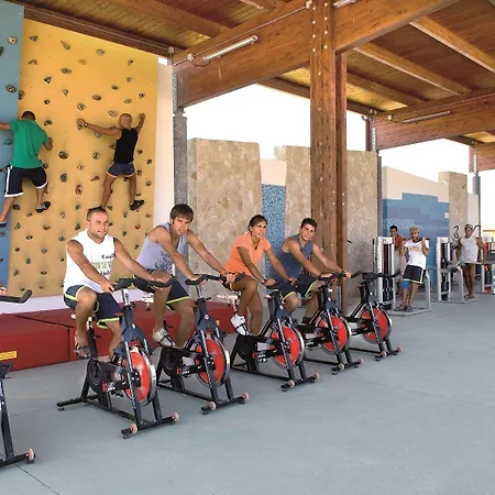 Torreserena Village de vacances 4*